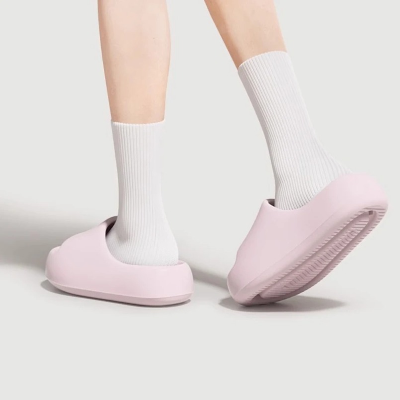 Kadın Ev Terlikleri Bulut Kauç - Sneaker Care Set incelemesi ve fiyatı