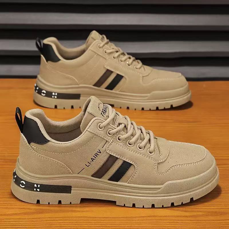 İlkbahar ve Yaz Büyük Beden Ay - Sneaker Career incelemesi ve fiyatı